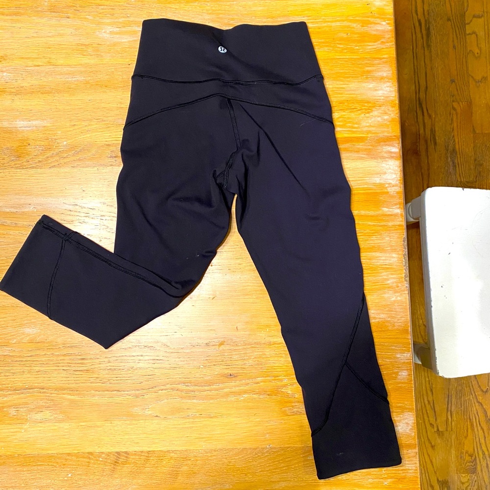 Lululemon Black Capri Leggings